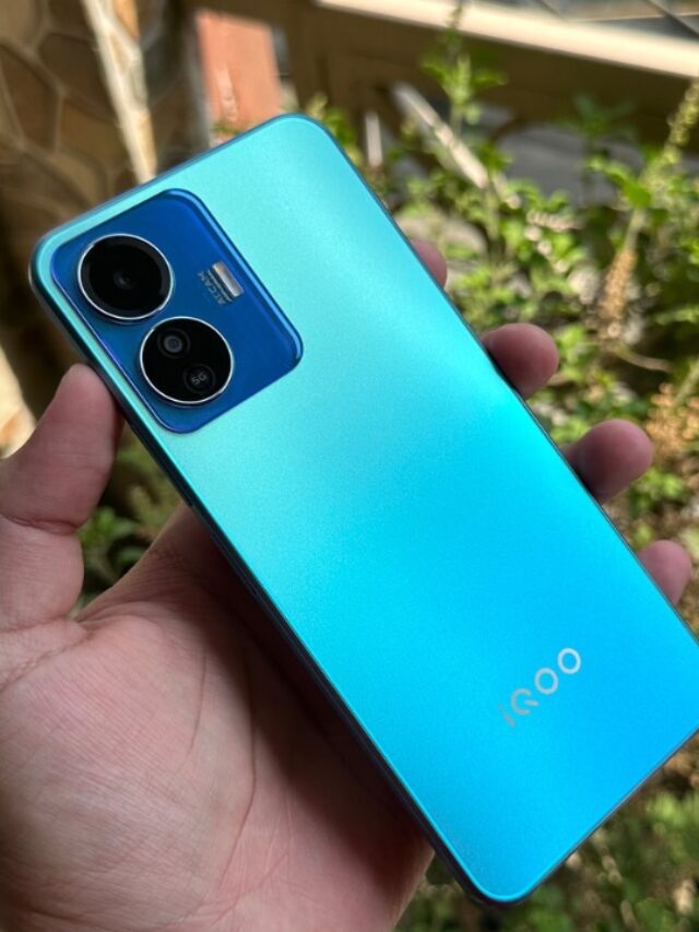 सिर्फ ₹9,999 में खरीदे IQOO का जबरदस्त 5G फोन, बंपर डिस्काउंट